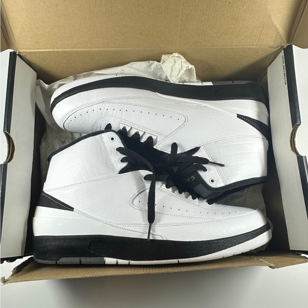 Jordan Retro 2 - Picture 5 of 5